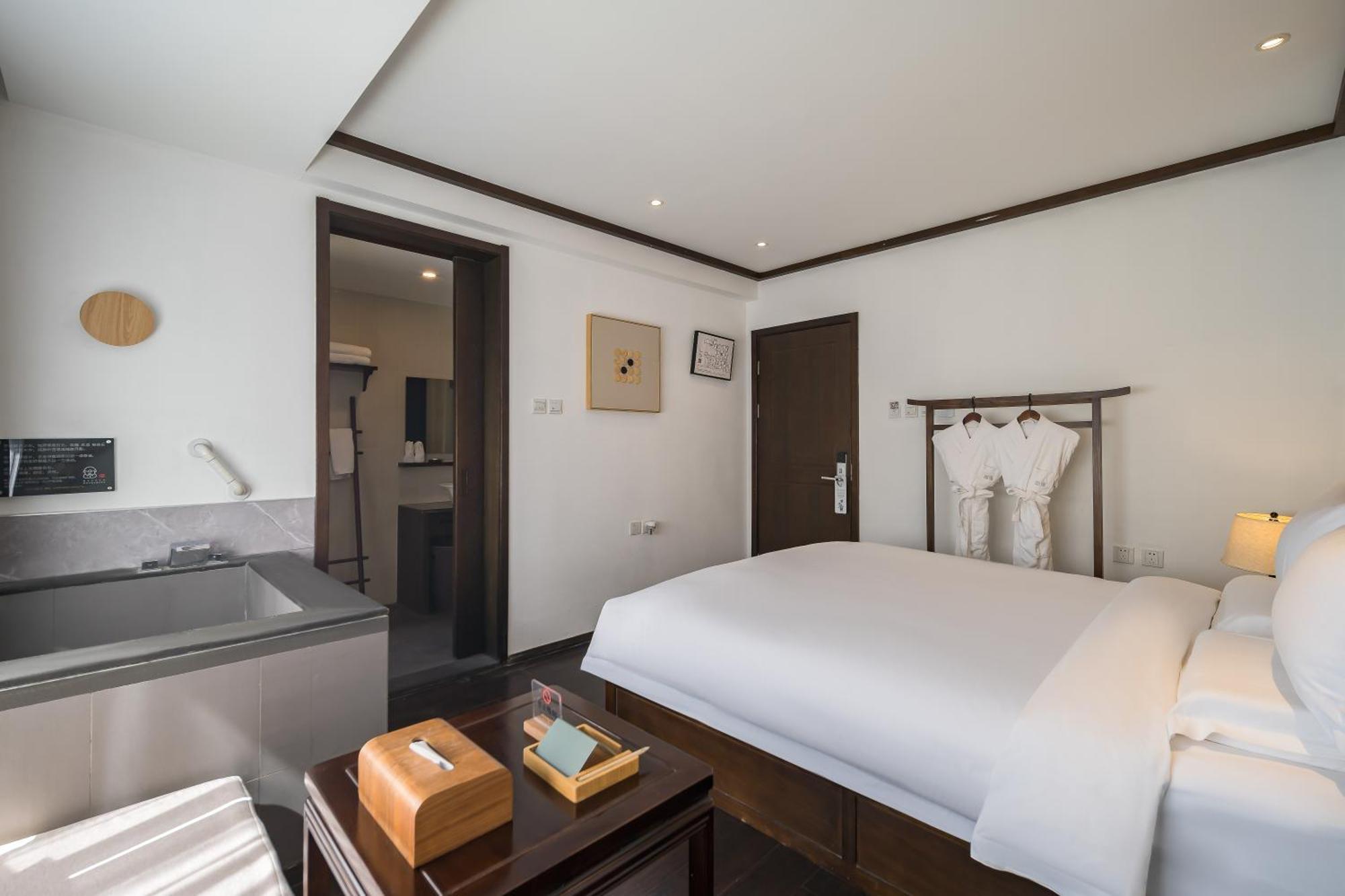 בייג'ינג Dasein Youlan Hotel-Near The Forbidden City, Tiananmen Square, Guijie Street, Beihai Park, Jingshan Park, And Yonghe Temple מראה חיצוני תמונה